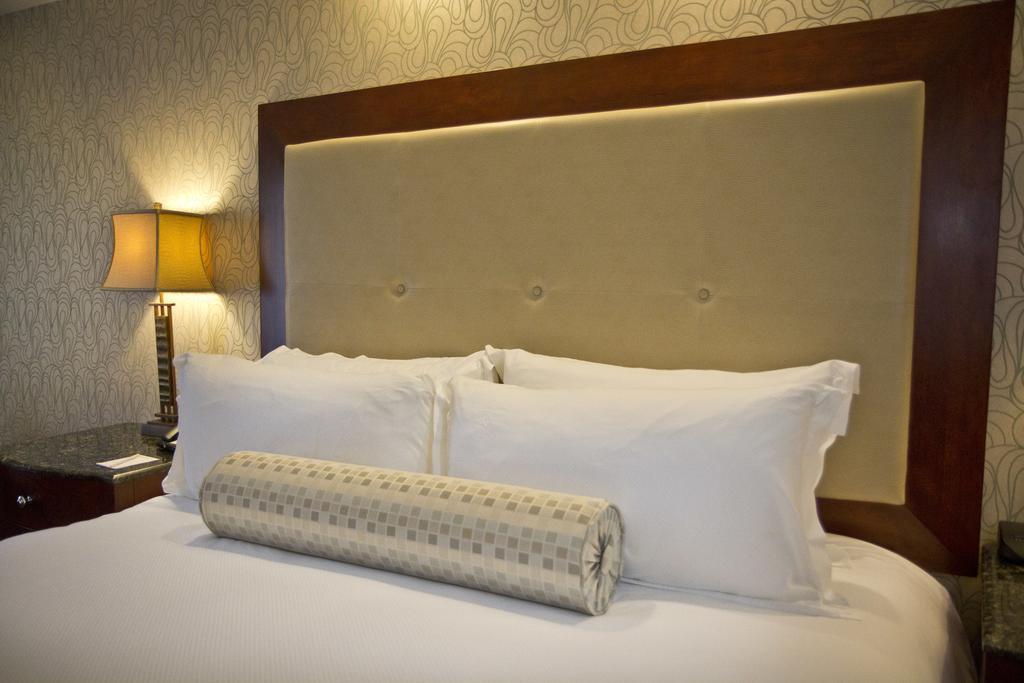 Town & Country Inn And Suites Charleston Exteriér fotografie