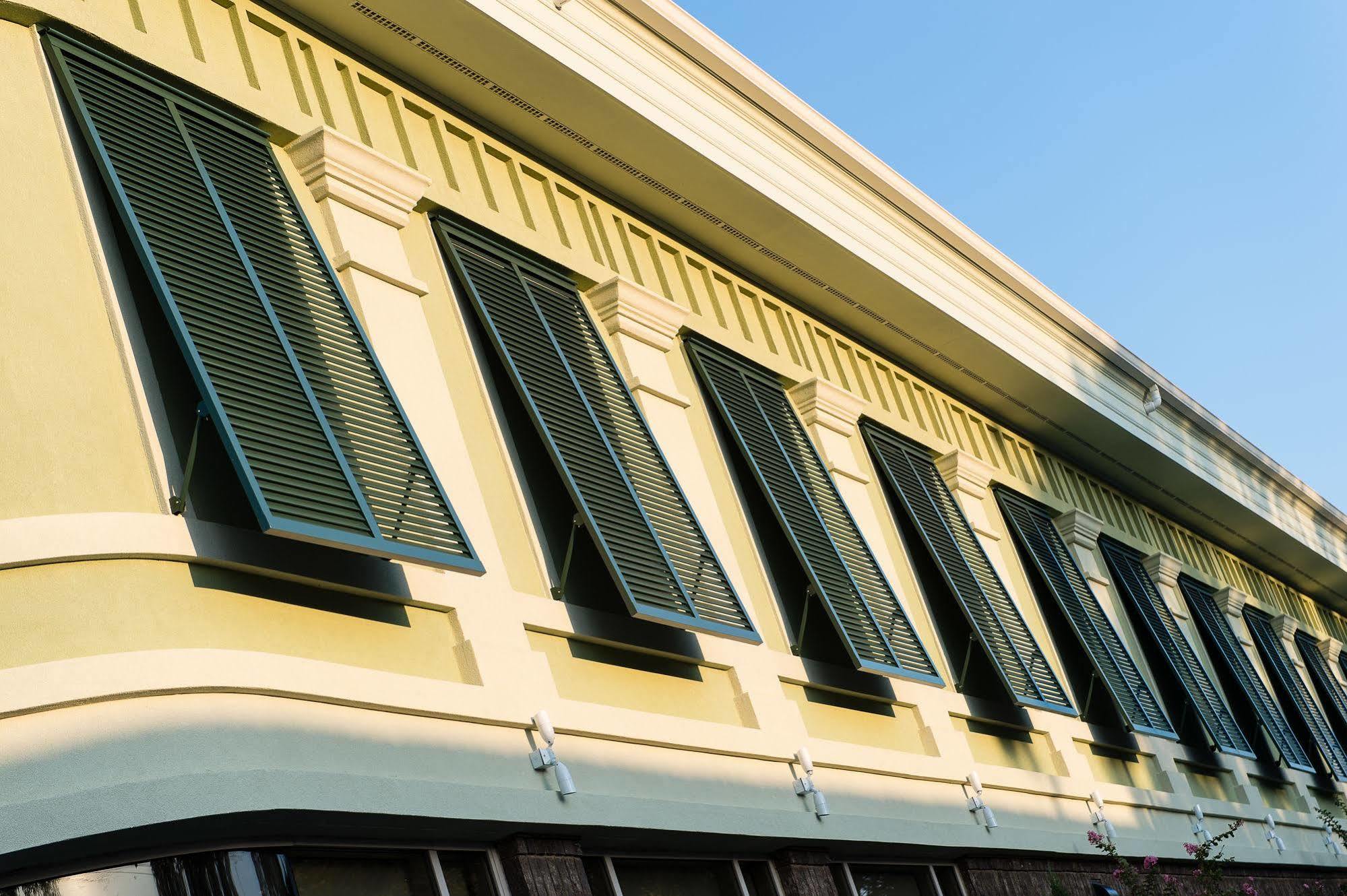 Town & Country Inn And Suites Charleston Exteriér fotografie