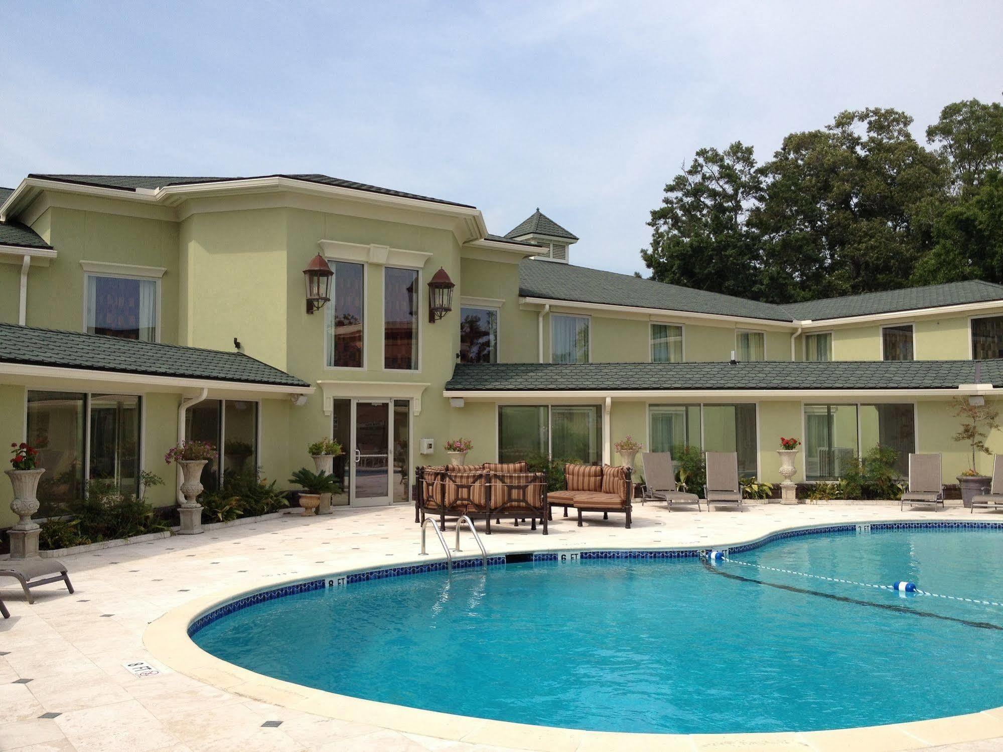 Town & Country Inn And Suites Charleston Exteriér fotografie